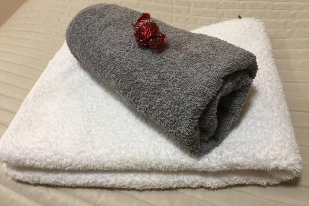 Apartamento New Cozy Apartment, Location, 12 Min To Center *